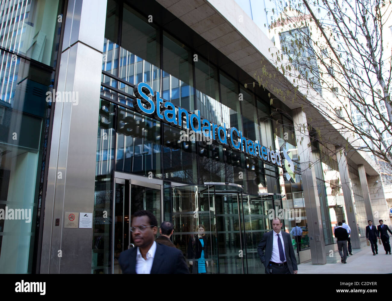 Standard Chartered Bank, Basinghall Street, City of London Foto Stock