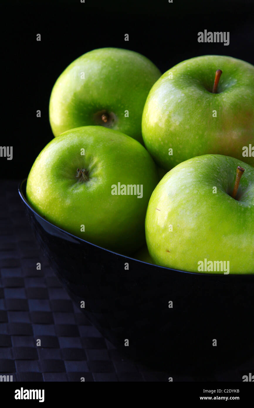 Verde ed elegante le mele Granny Smith Foto Stock