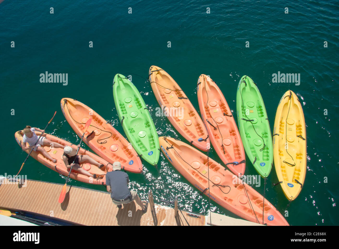 Colori del mare kayak, Safari Quest, American Safari crociere, Mare di Cortez, Baja California, Messico Foto Stock