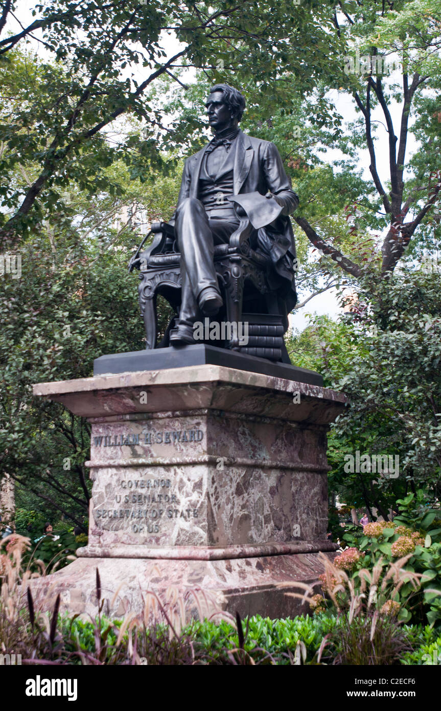 William H Seward statua a Madison Square Park, Manhattan, New York City, Stati Uniti d'America Foto Stock