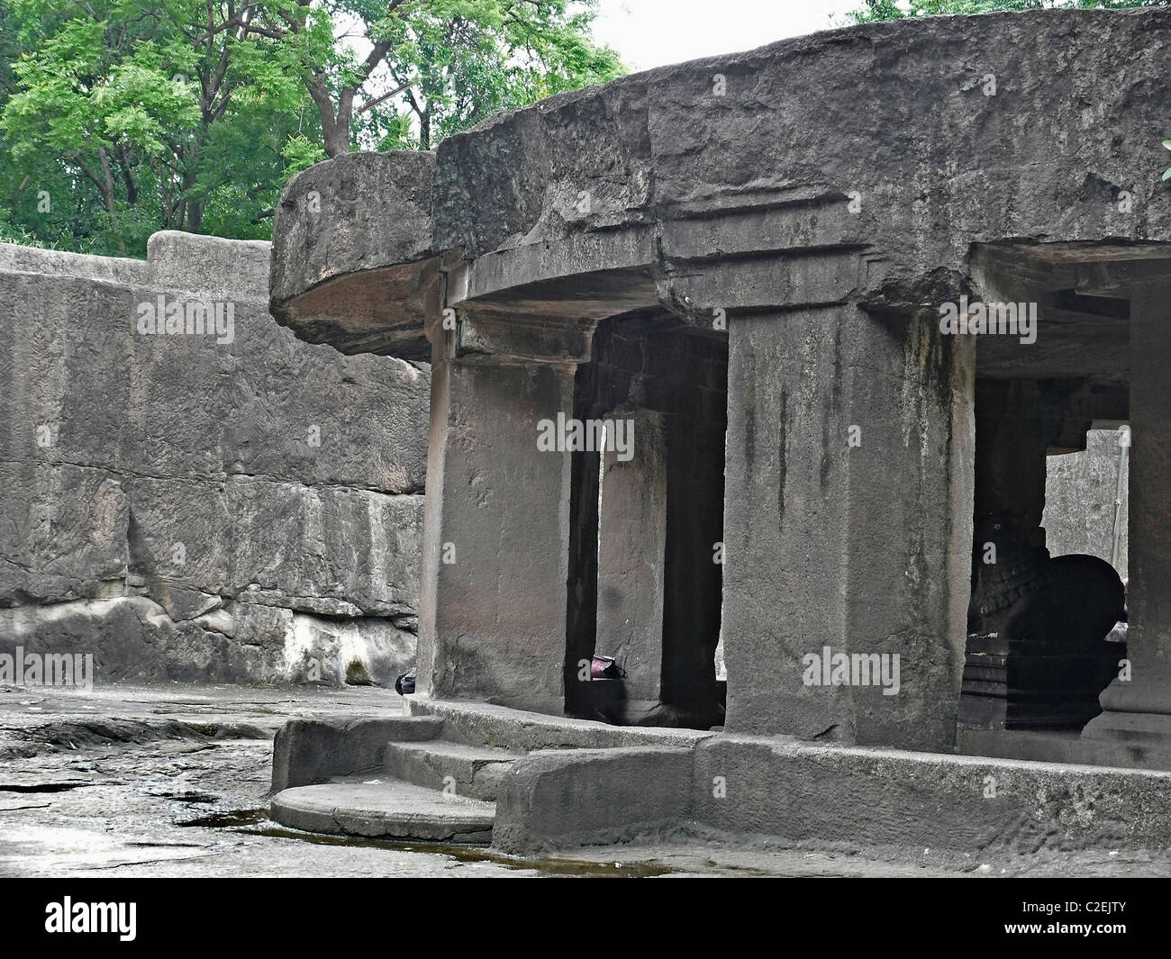 Pataleshwar tempio nella grotta di Pune, Maharashtra, India. 700 -800 ANNUNCIO Foto Stock