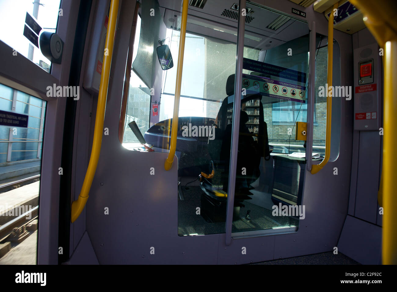 LUAS è la Irish light rail/tram di manutenzione del sistema di Dublino, Irlanda. Foto Stock