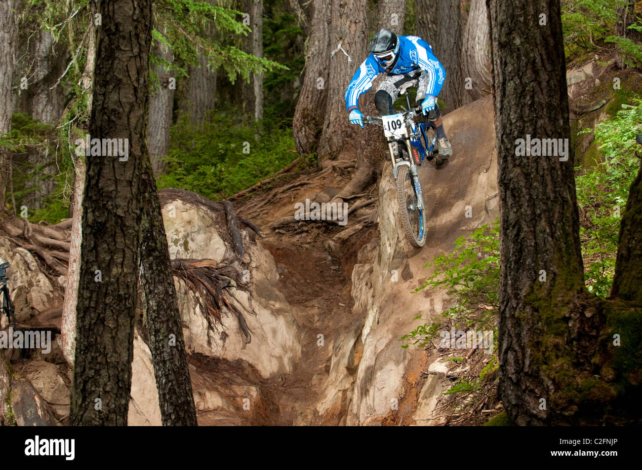 Garbanzo DH Mountain Bike Race al Crankworx Mountain Bike Festival in Whistler, BC, Canada Foto Stock