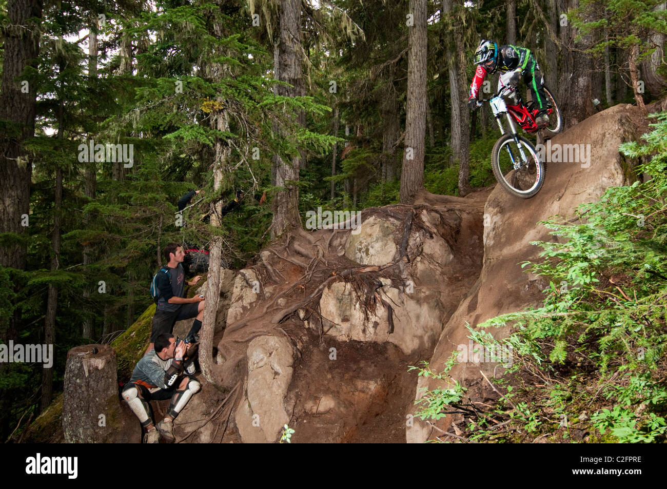 Garbanzo DH Mountain Bike Race al Crankworx Mountain Bike Festival in Whistler, BC, Canada Foto Stock