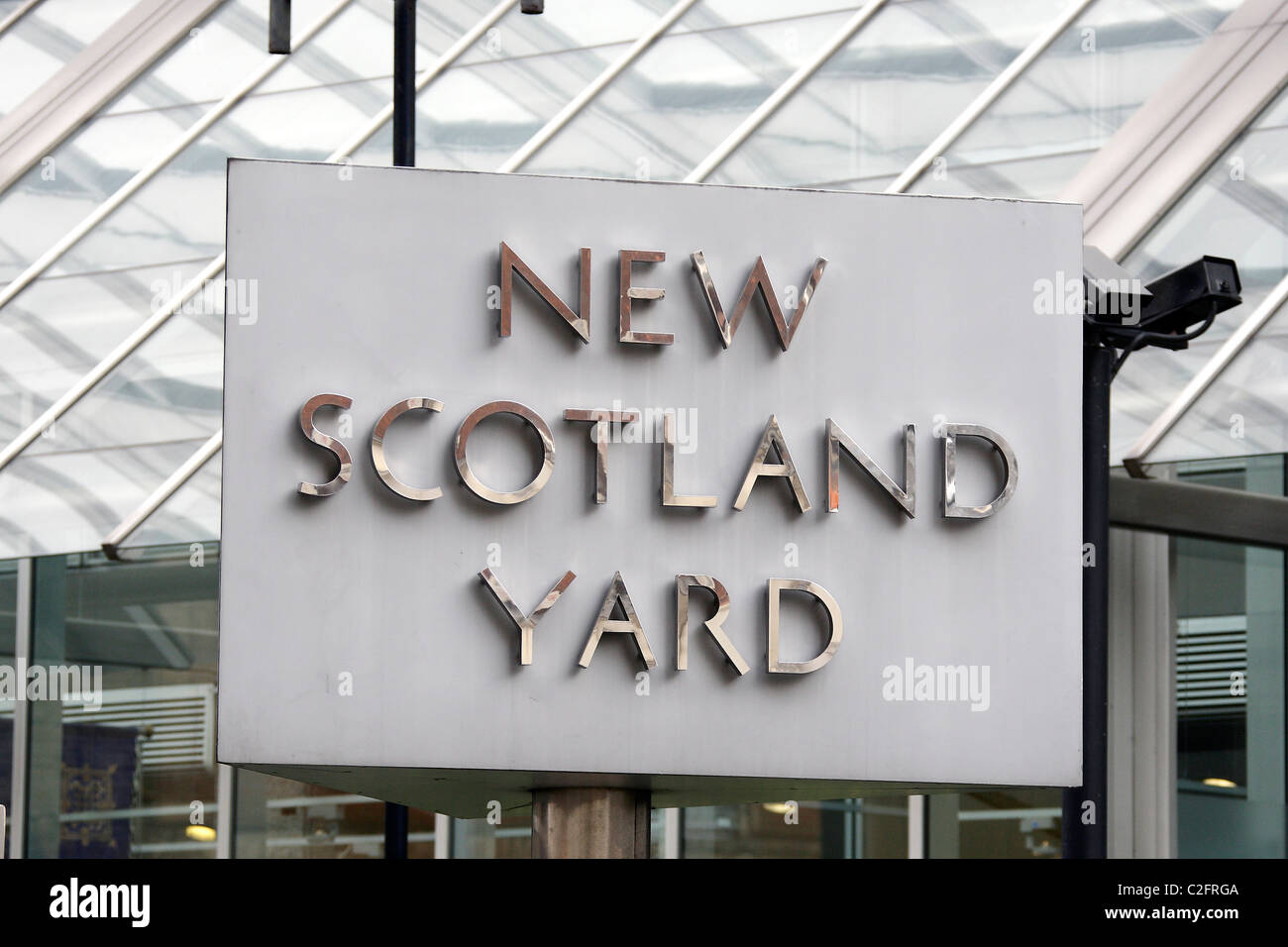 New Scotland Yard sign Foto Stock