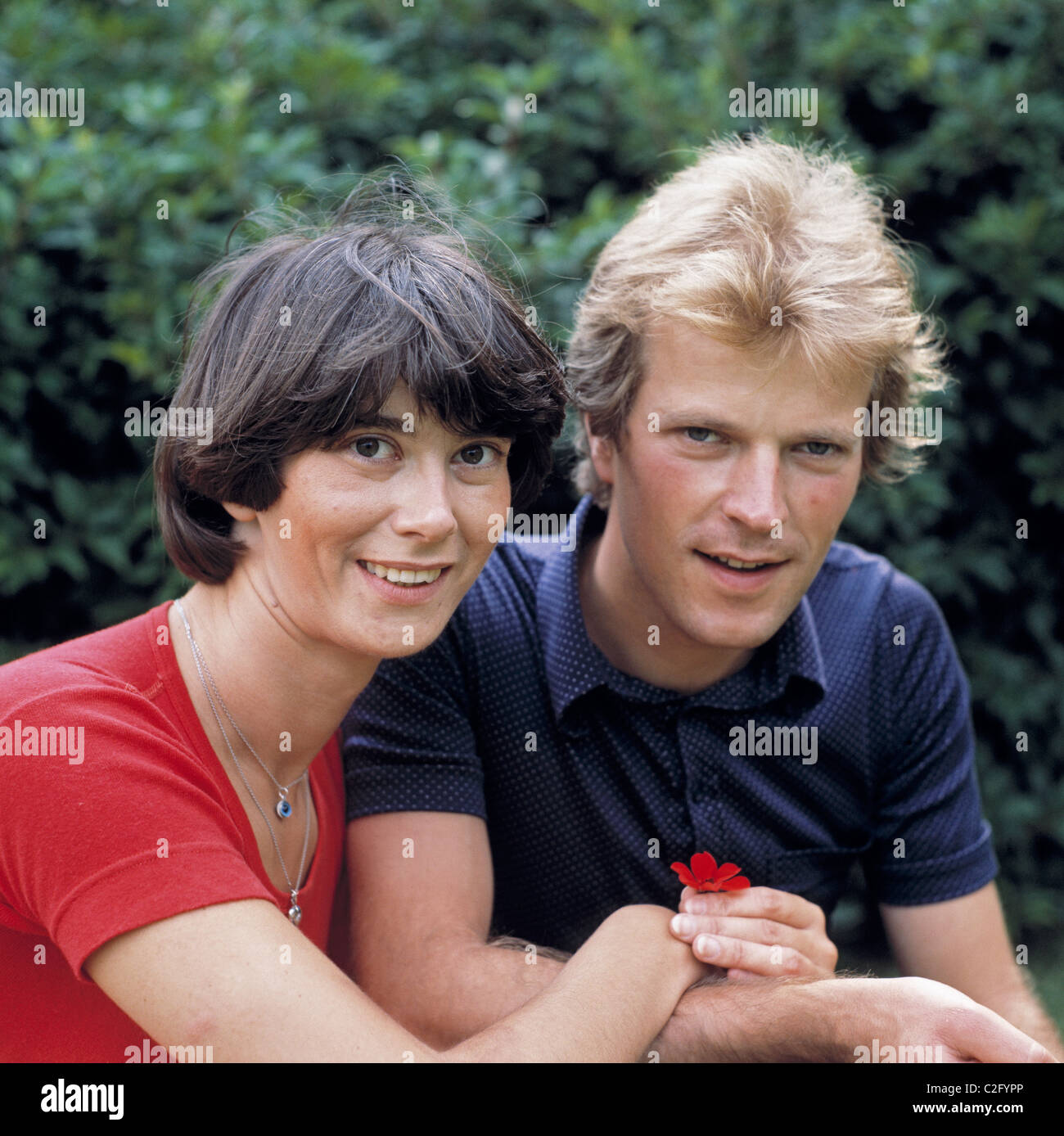 Negli anni settanta, persone, amore coppia giovane donna, uomo, ritratto, di media lunghezza capelli, di età compresa tra 25 a 35 anni Foto Stock