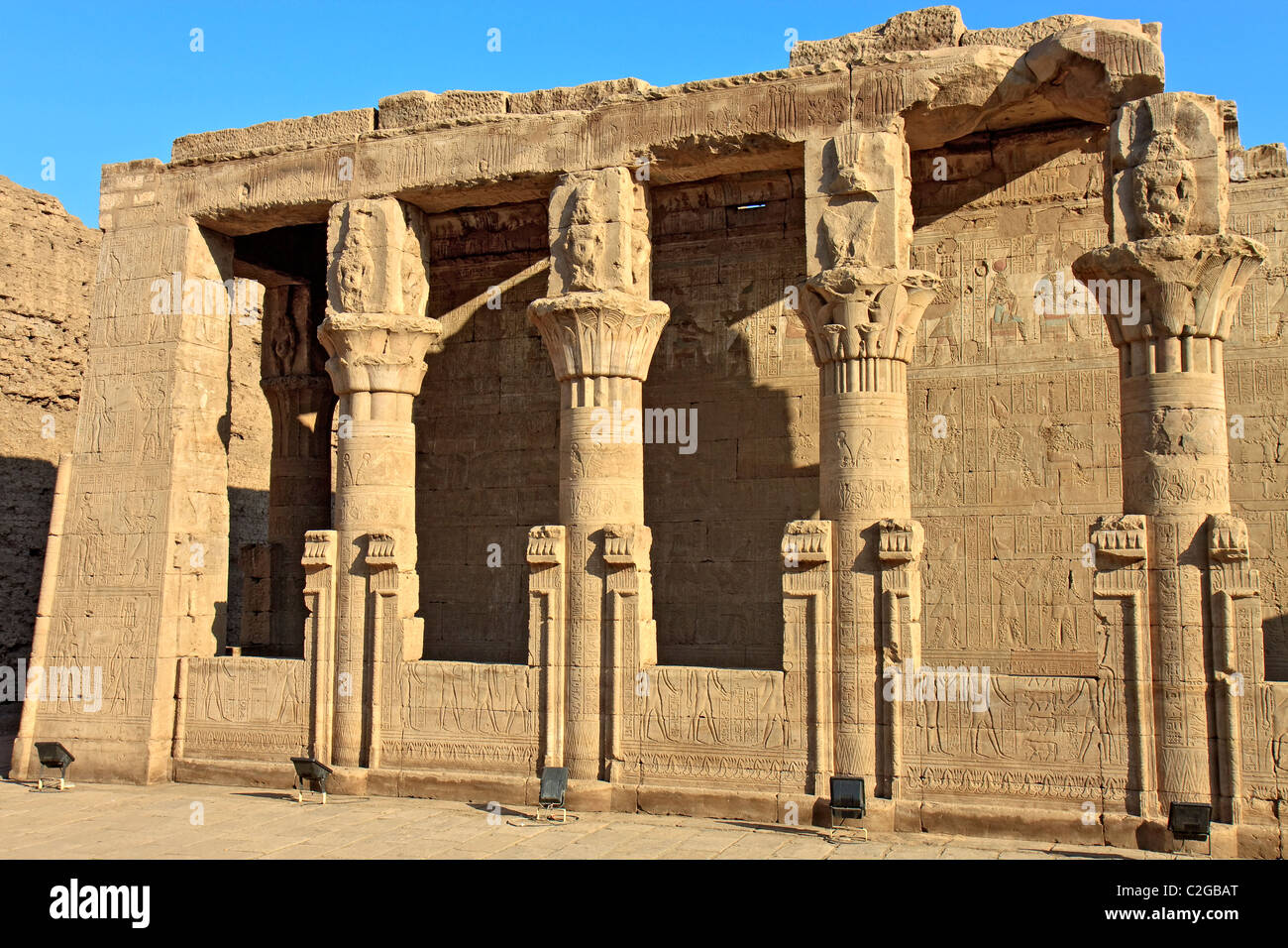 Egitto Edfu parte del Tempio esterno Foto Stock