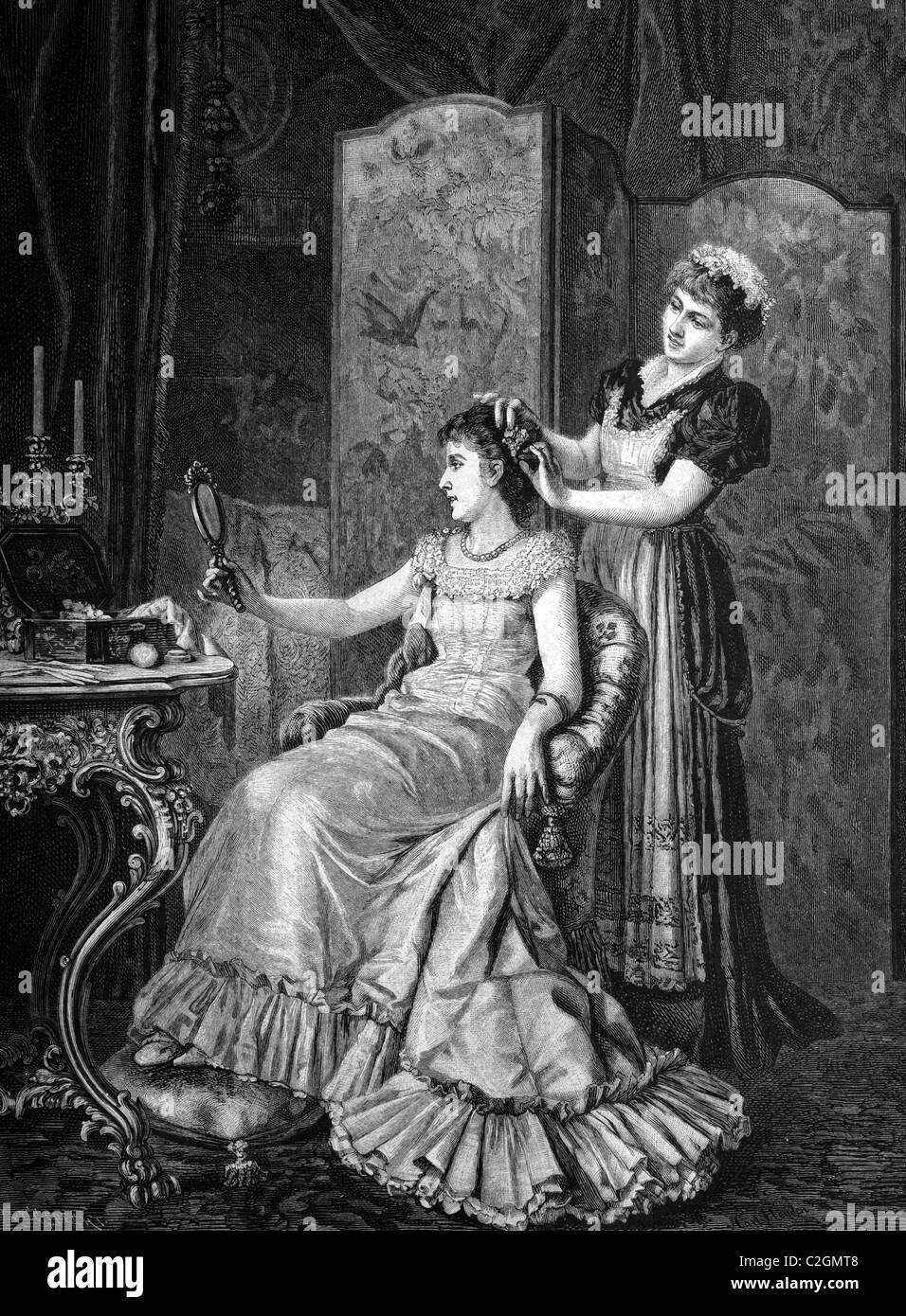 Cameriera la pettinatura di una signora, illustrazione storico, circa 1886 Foto Stock