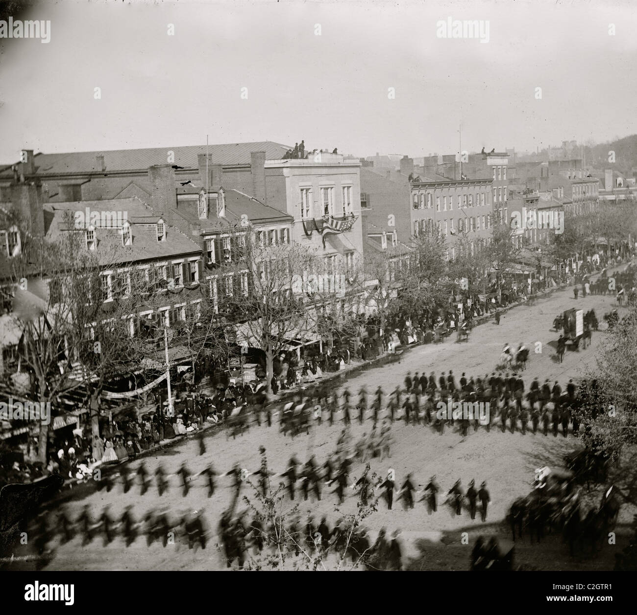 Washington, D.C. Il presidente Lincoln il corteo funebre su Pennsylvania Avenue; un altro punto di vista Foto Stock