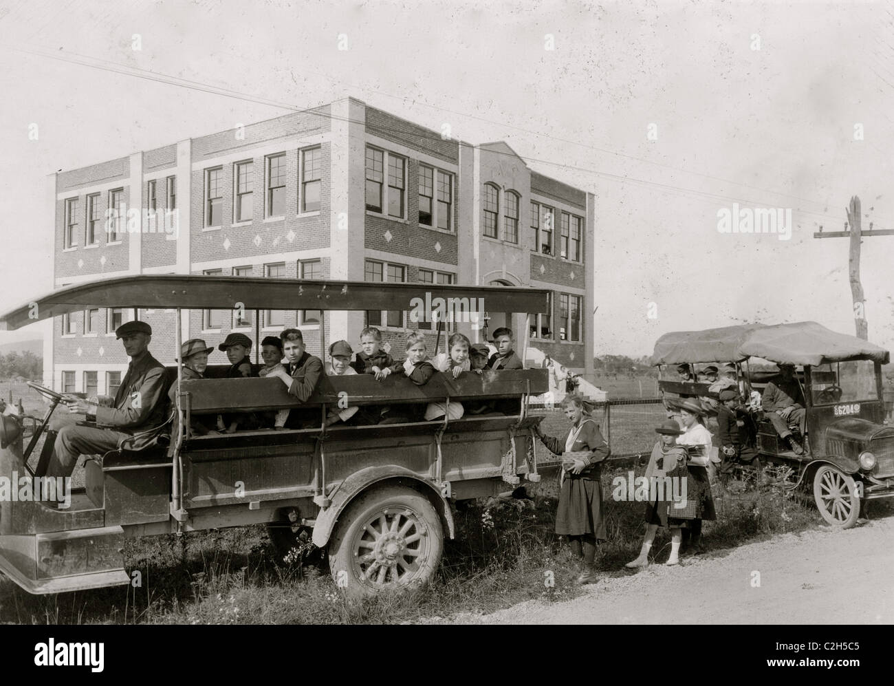 Greenbank Consolidated School. Caricamento di autobus per un periodo di sei miglia di raggio Foto Stock