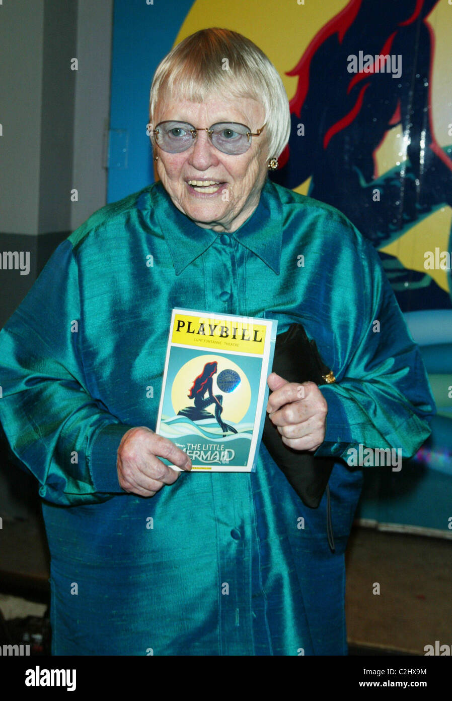 Pat Carroll all'apertura notturna prestazioni di 'La Sirenetta' all'Lunt-Fontanne Theatre di New York City, Stati Uniti d'America - Foto Stock