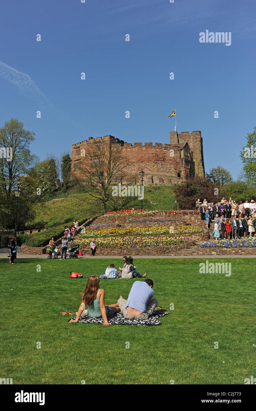 Castello di Tamworth e riverside walk in town centre REGNO UNITO Foto Stock