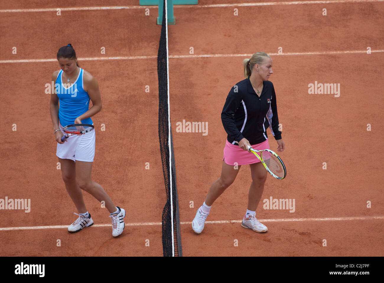 Svetlana Kuznetsova, Russia, durante la sua singolare femminile la vittoria finale su Dinara Safina, Russia, all'Open di Francia di Tennis Foto Stock