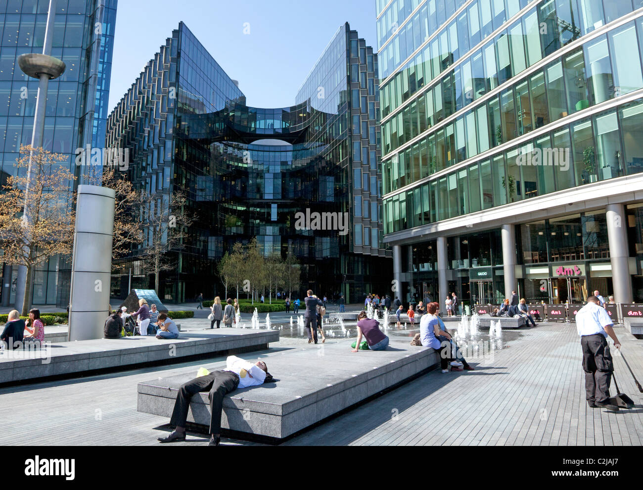 Gli uffici di PriceWaterhouseCoopers, più Londra Riverside Foto Stock