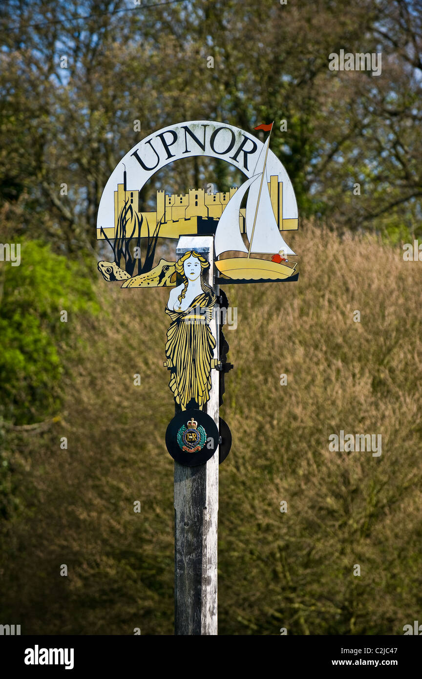 Villaggio Upnor segno. Foto Stock