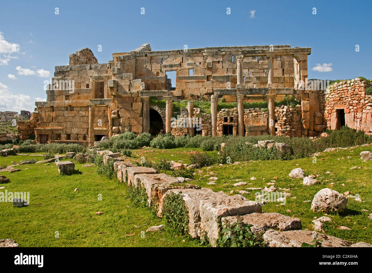 Serjilla, Siria, Città morta, contiene circa, 700 siti, Jebel Riha, nei pressi di Hama e Aleppo, 473 d.C., romano, bizantino, Hayat Tahrir al-Sham, 5th secolo, Foto Stock