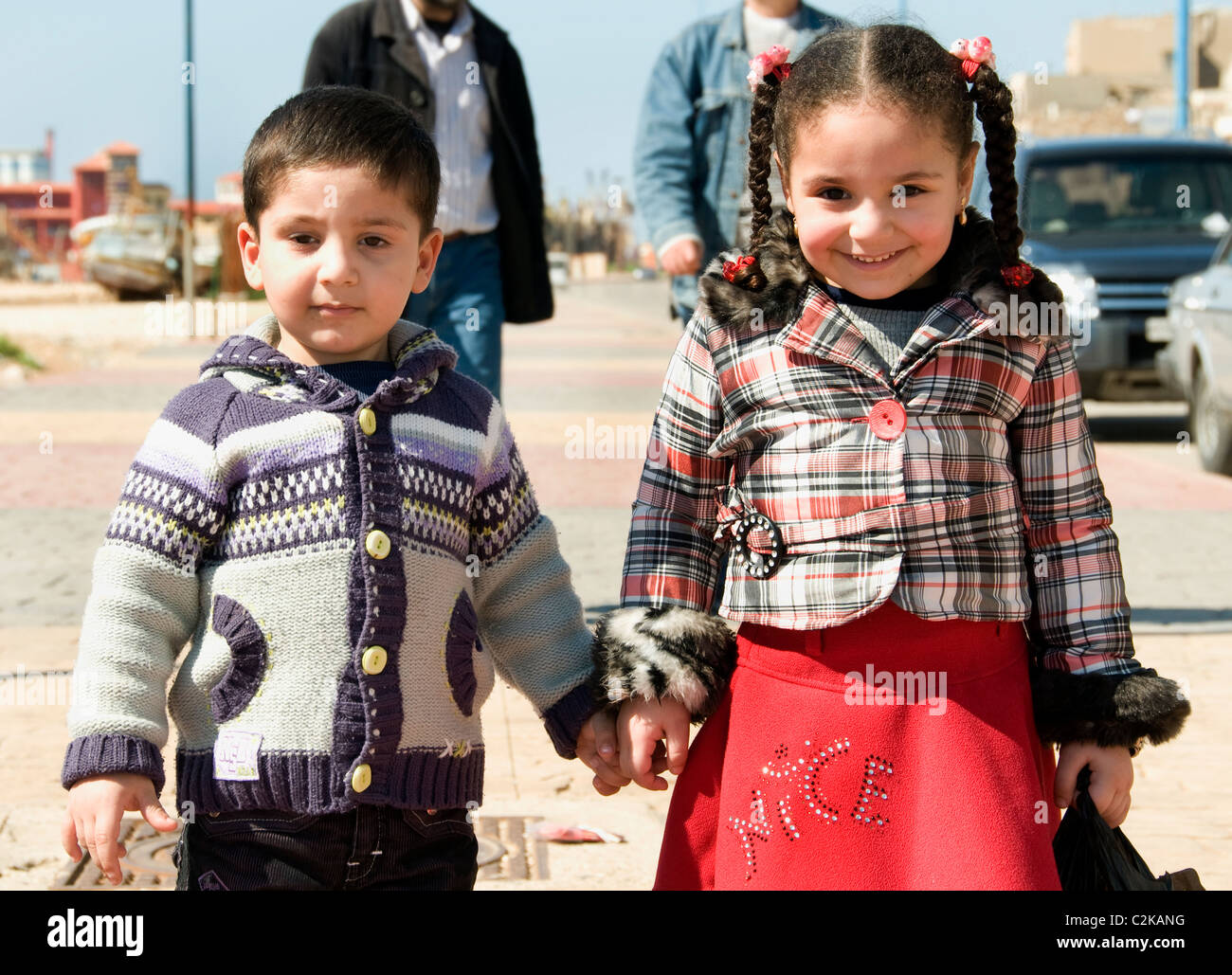 Tartus Tartous Siria giovane ragazzo piccola ragazza arabo arabo Siria Syrian Foto Stock