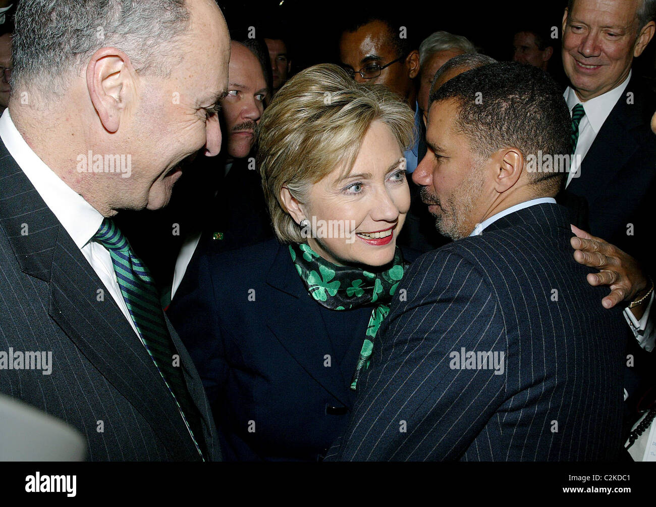 Chuck Schumer, Hillary Clinton, David A. Paterson Lt. Gov. David A. Paterson è giurato in qualità di governatore di New York presso lo Stato Foto Stock