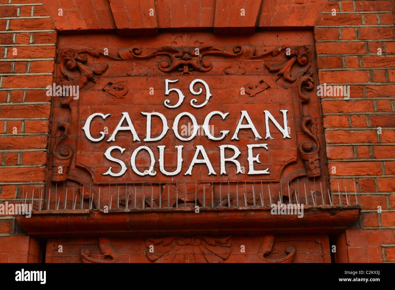 Bella decorazione parietale Cadogan Square, Knightsbridge di Londra, Regno Unito ARTIFEX LUCIS Foto Stock