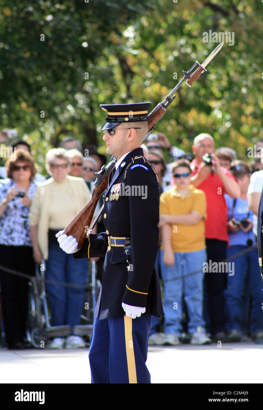 Cambio della guardia al Cimitero Nazionale di Arlington USA 12 Ottobre 2010 Foto Stock