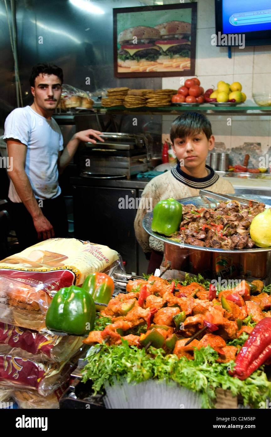Aleppo Bazaar Souk Souq città mercato città Siria Syrian Medio Oriente il fast food Foto Stock