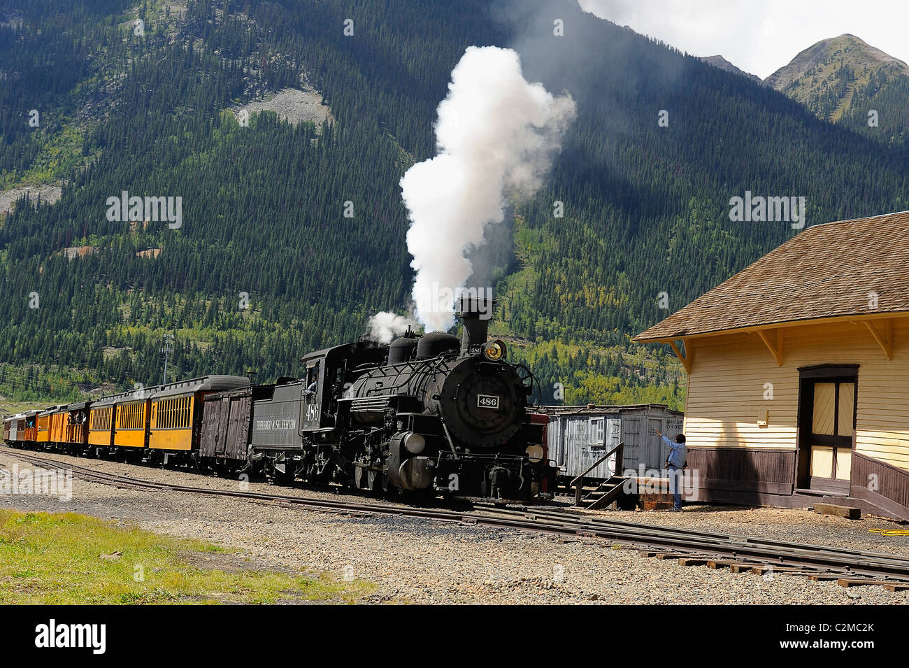 Un motore a vapore, locomotore su ferrovia Silverton stazione, Colorado, Stati Uniti d'America. Foto Stock