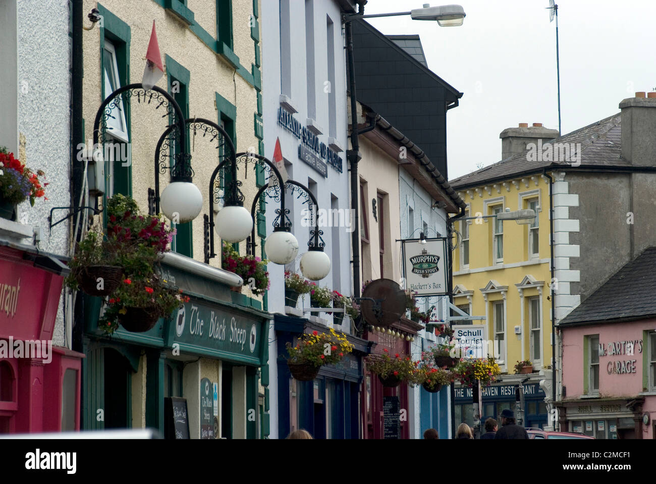 Vista sulla città, Schull, County Cork, Irlanda. Foto Stock