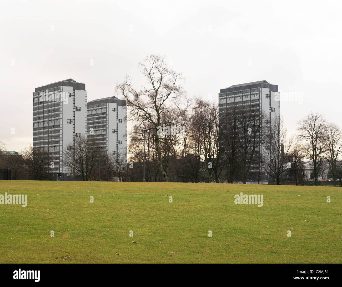 Glasgow Housing Association GHA La Gorbals, Glasgow. Lavori di rinnovo dei blocchi a torre a Gorbals da Wates spazio abitativo Foto Stock