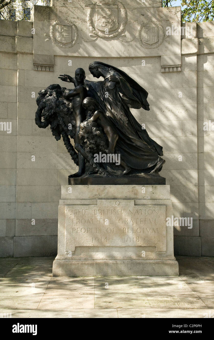 Prima guerra mondiale memorial sculpture monumento dal Belgio in Gran Bretagna il terrapieno London Inghilterra England Foto Stock