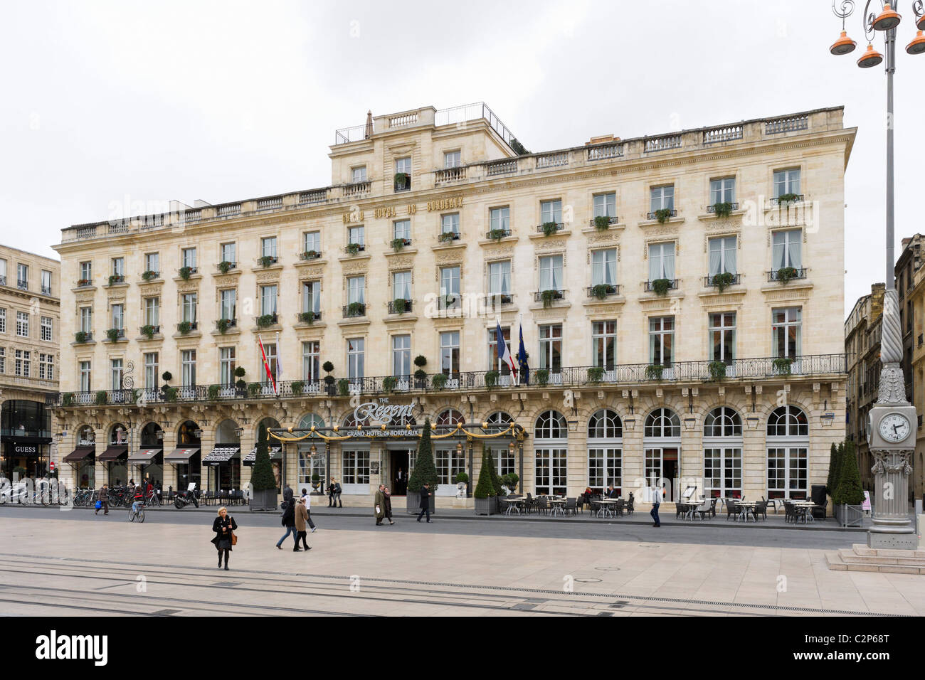 Il Regent Grand Hotel de Bordeaux, Place de la Comedie, Quartier St Pierre, Bordeaux Aquitania, Francia Foto Stock