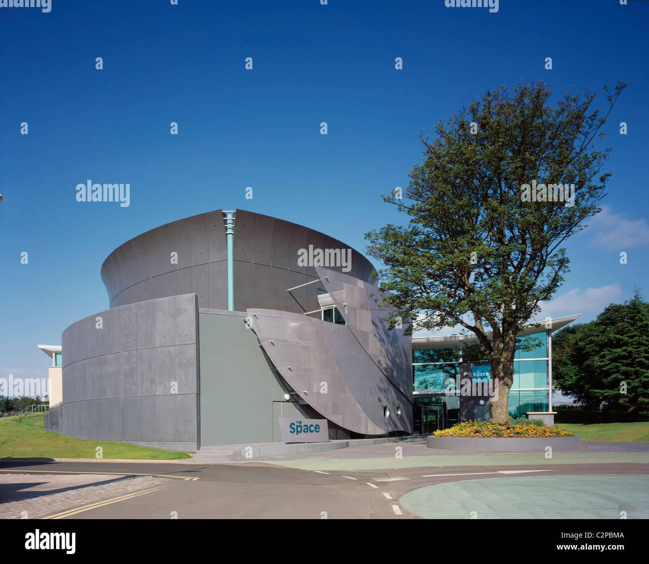 Il centro dello spazio per la danza, Dundee College, Scozia. Ingresso principale e auditorium. Foto Stock