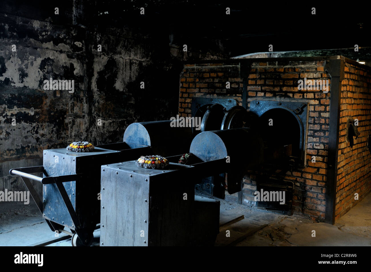 Crematorio in cui corpi di ucciso i prigionieri di Auschwitz campo di lavoro sono state bruciate - cremato . Foto Stock