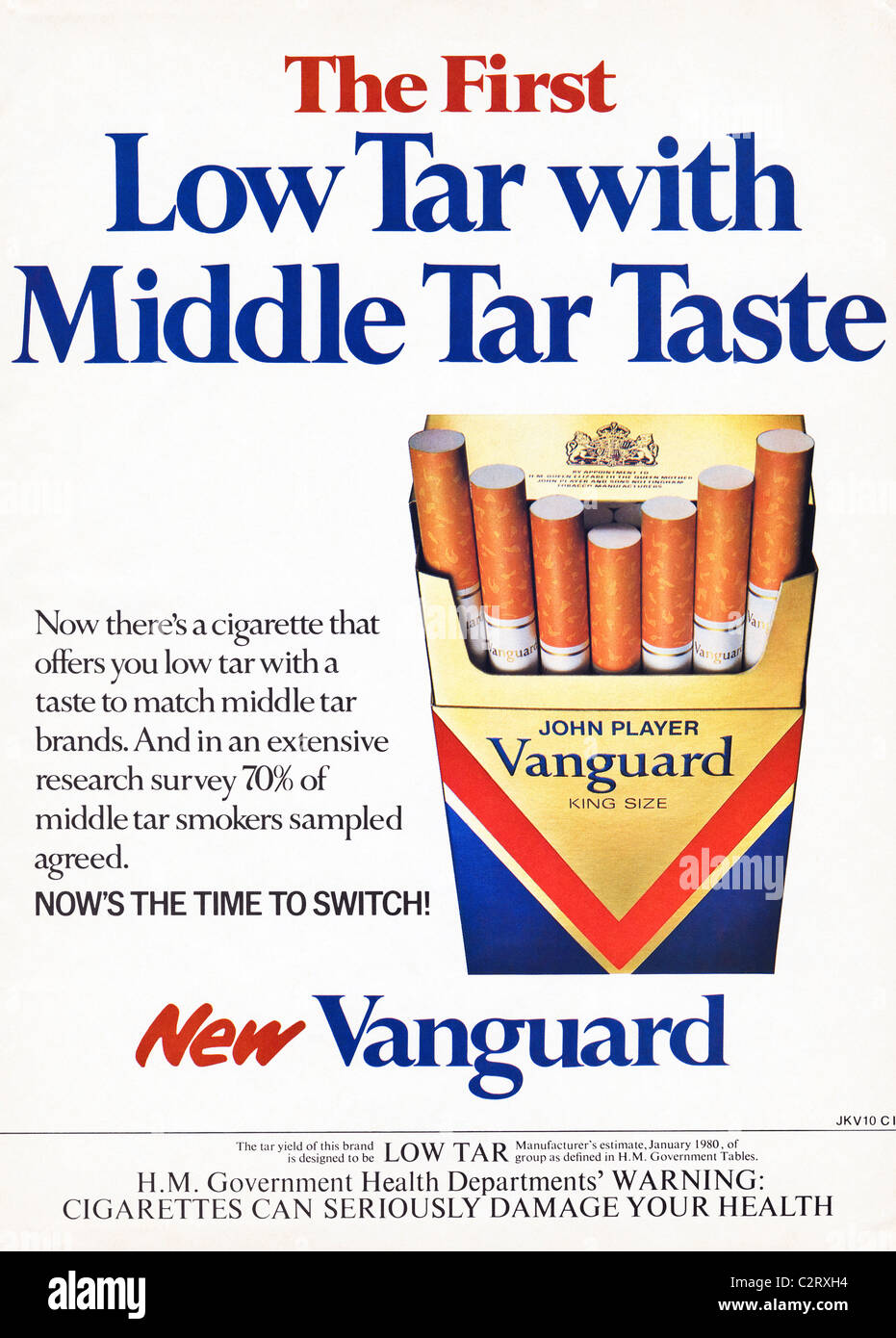 Pagina piena pubblicità a colori per JOHN PLAYER VANGUARD KING SIZE a basso tenore di catrame delle sigarette in uomini della rivista circa 1980 Foto Stock