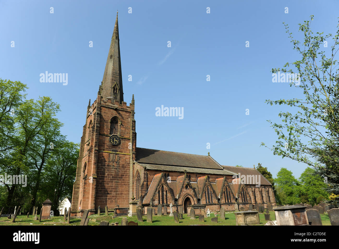 La chiesa di St Mary & St Chad nel villaggio di Brewood in Inghilterra Staffordshire REGNO UNITO Foto Stock