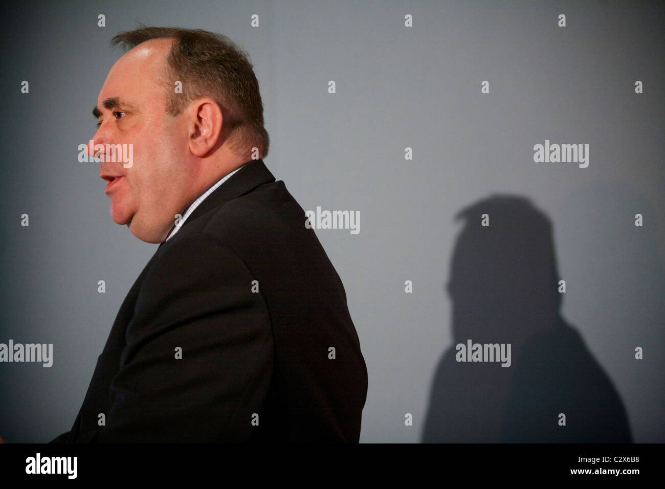 AYR, REGNO UNITO, 20 APRILE: Alex Salmond, leader del Partito Nazionale Scozzese (SNP) ha parlato ALLO STUC (Scottish Trades Union Congress) ad Ayr mercoledì 20 aprile 2011. (Foto © David Gordon) Foto Stock