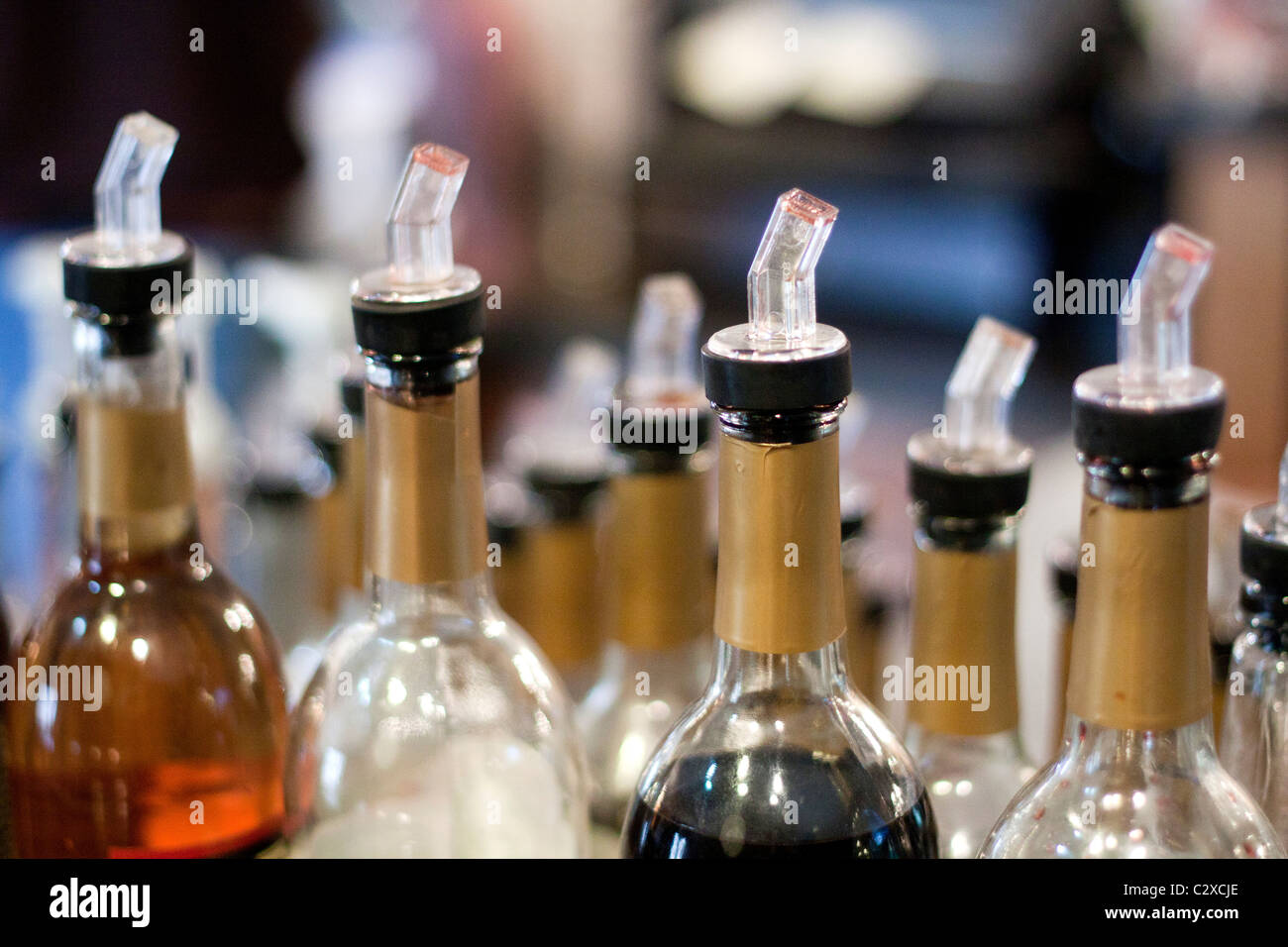 Bottiglia topper per sciroppo di aromi in un coffee shop a Kearney, Nebraska, 12/23/2010. Foto Stock