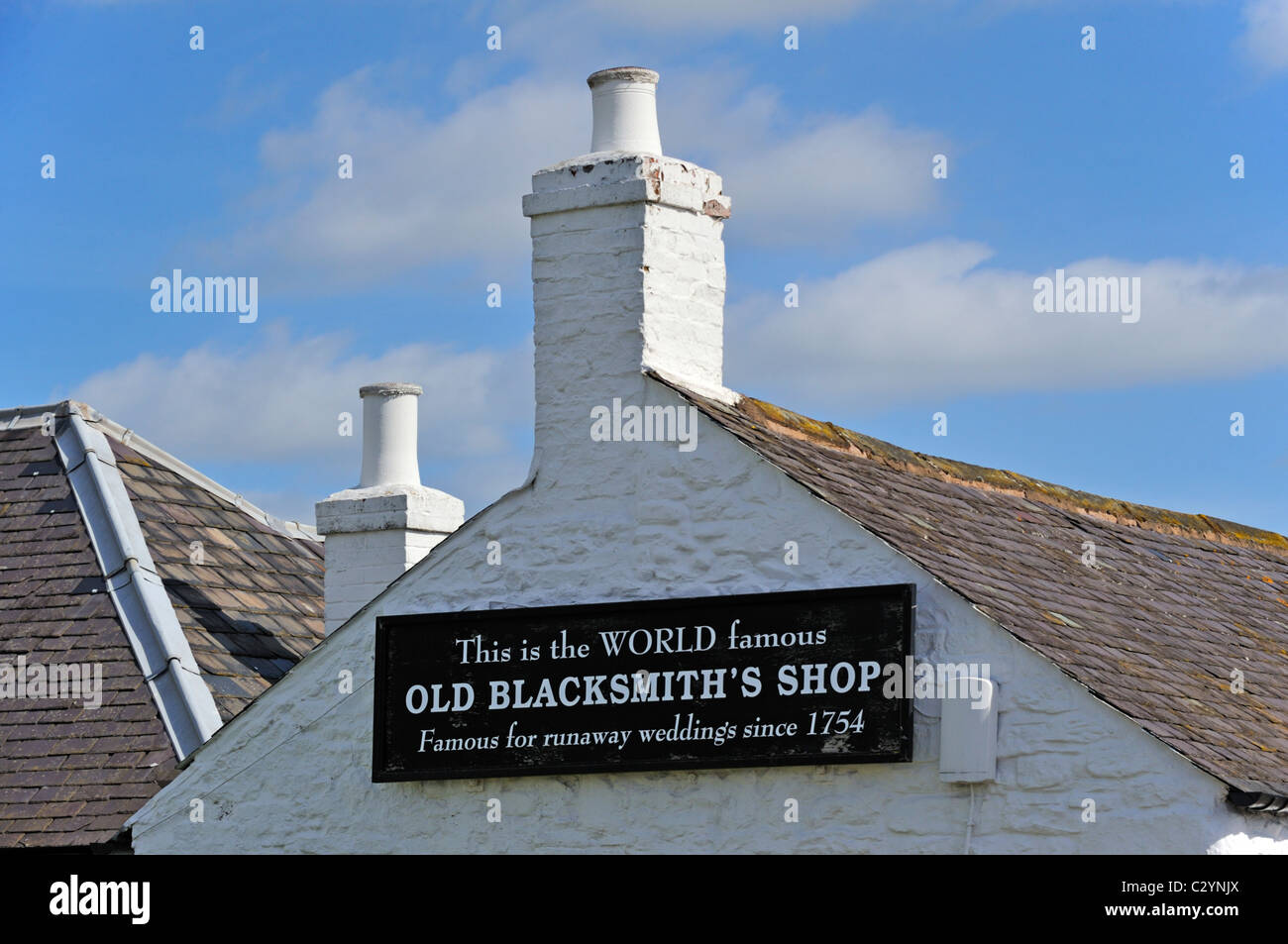 La famosa in tutto il mondo antico fabbro del negozio, Gretna Green Dumfries And Galloway, Scotland, Regno Unito, Europa. Foto Stock