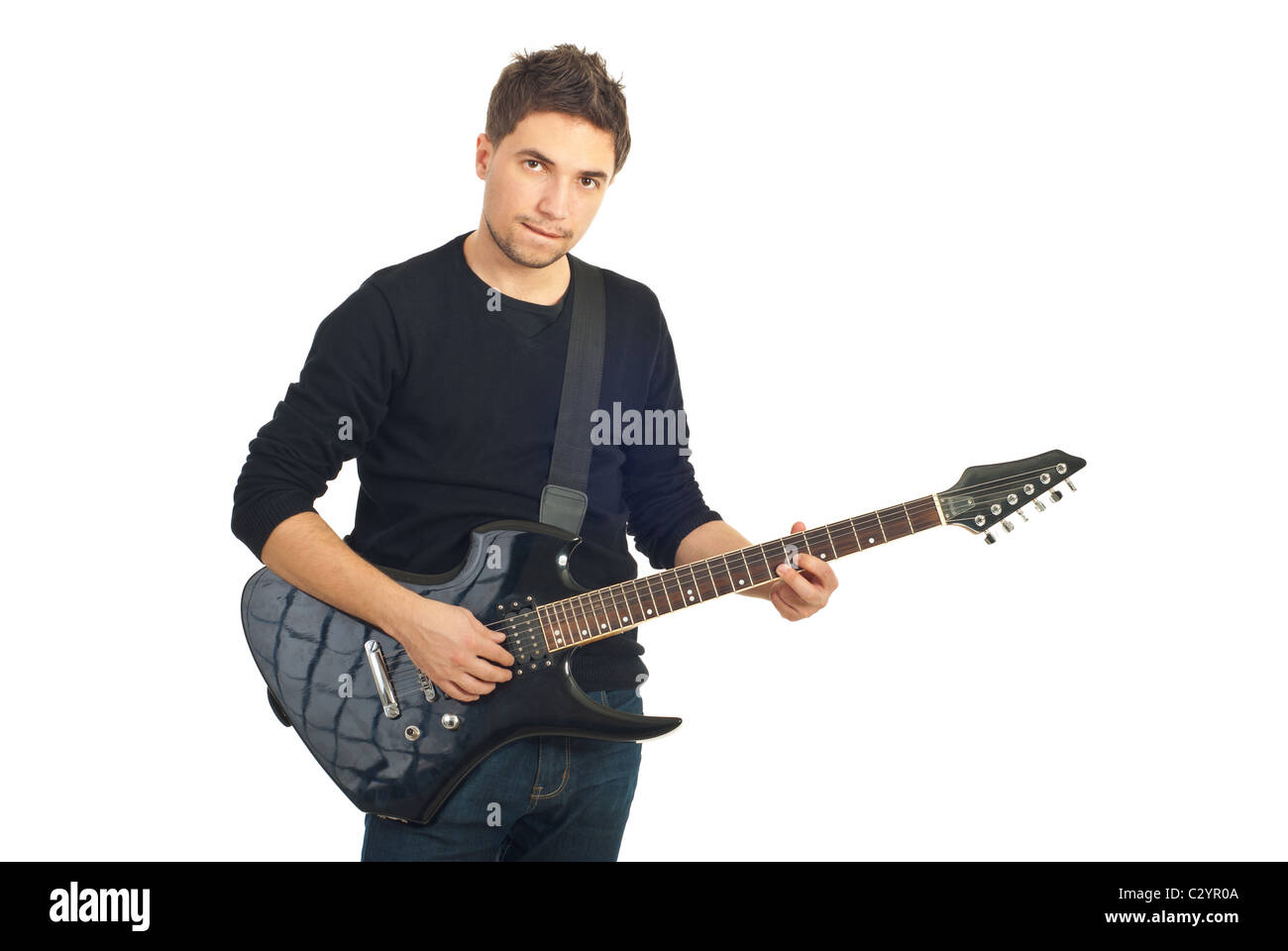 Giovane uomo suonare la chitarra elettrica e la sensazione di musica isolati su sfondo bianco Foto Stock