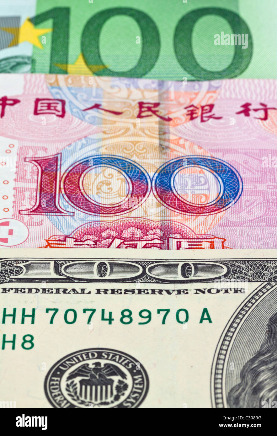 Dollaro, le banconote in euro e Yuan Foto Stock