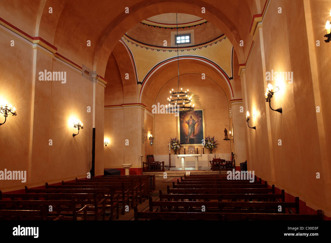 All interno della Chiesa alla missione Concepcion in San Antonio, Texas Foto Stock
