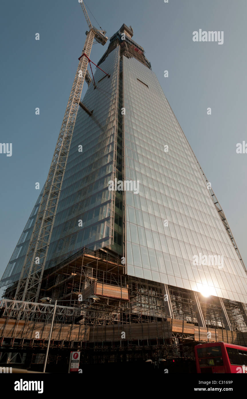 La Shard skyscaper a Southwark, Londra, durante la fase di costruzione Foto Stock