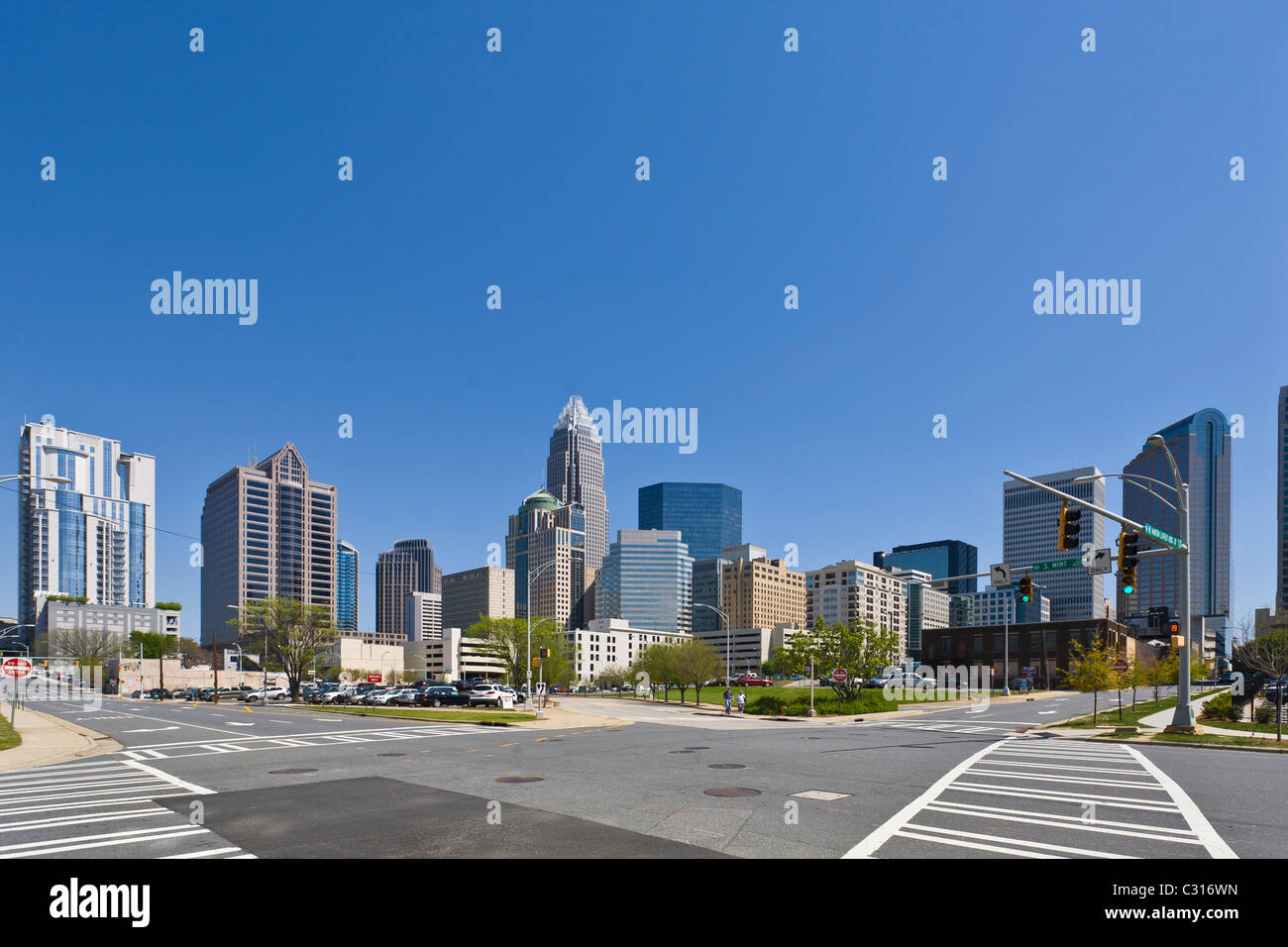 Città skyline del centro cittadino di Charlotte nella Carolina del Nord Foto Stock