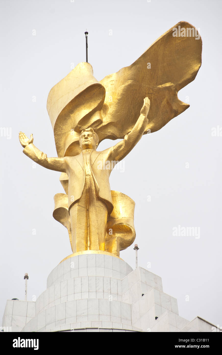Monumento a Türkmenbaşy in piazza Indipendenza di Aşgabat, Turkmenistan Foto Stock