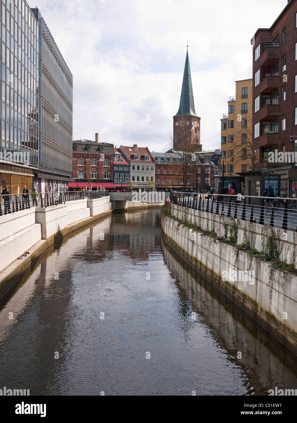 La città di Aarhus centro città canal street Foto Stock