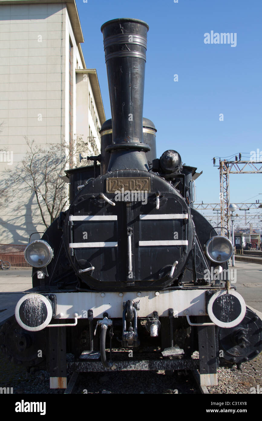 Un vecchio Titos treno a vapore sulla pista di Zagabria sulla stazione ferroviaria principale Foto Stock