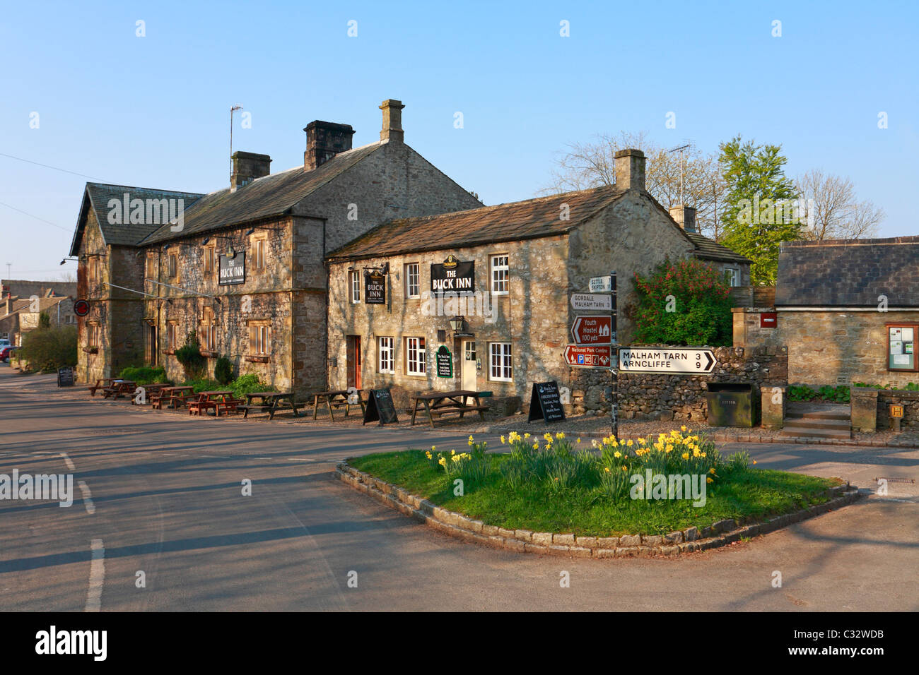 Il Buck Inn, Malham, Malhamdale, North Yorkshire, Yorkshire Dales National Park, Inghilterra, Regno Unito. Foto Stock