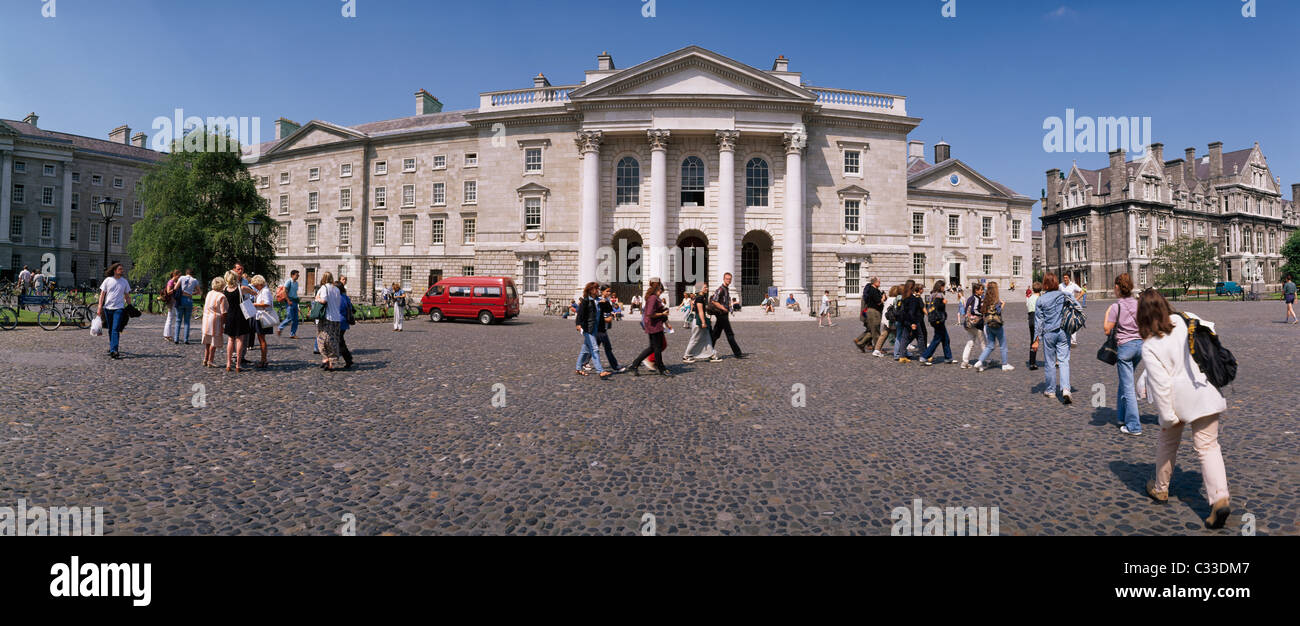 Dublino,Co Dublin , Ireland;vista esterna del Trinity College Foto Stock