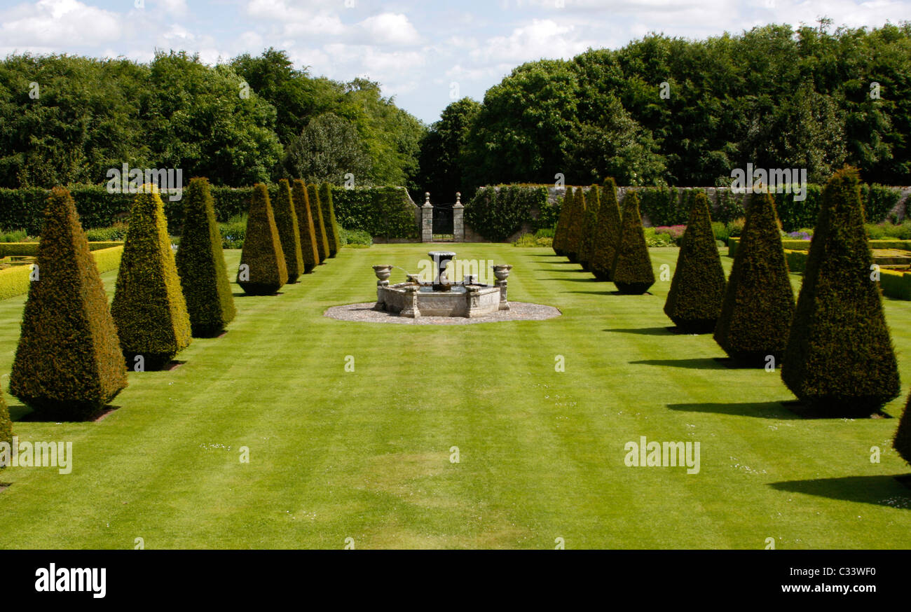 Giardini Pitmedden vicino Ellon in Aberdeenshire, Scozia Foto Stock