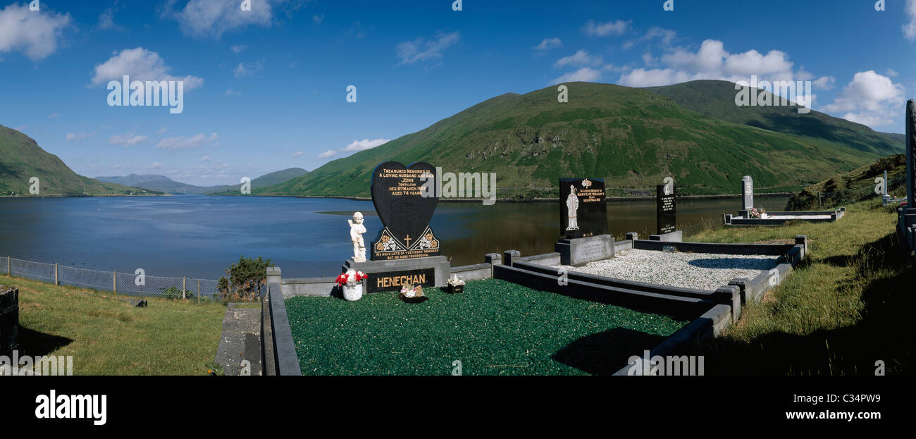 Co Galway, Irlanda;Kylemore cimitero Foto Stock