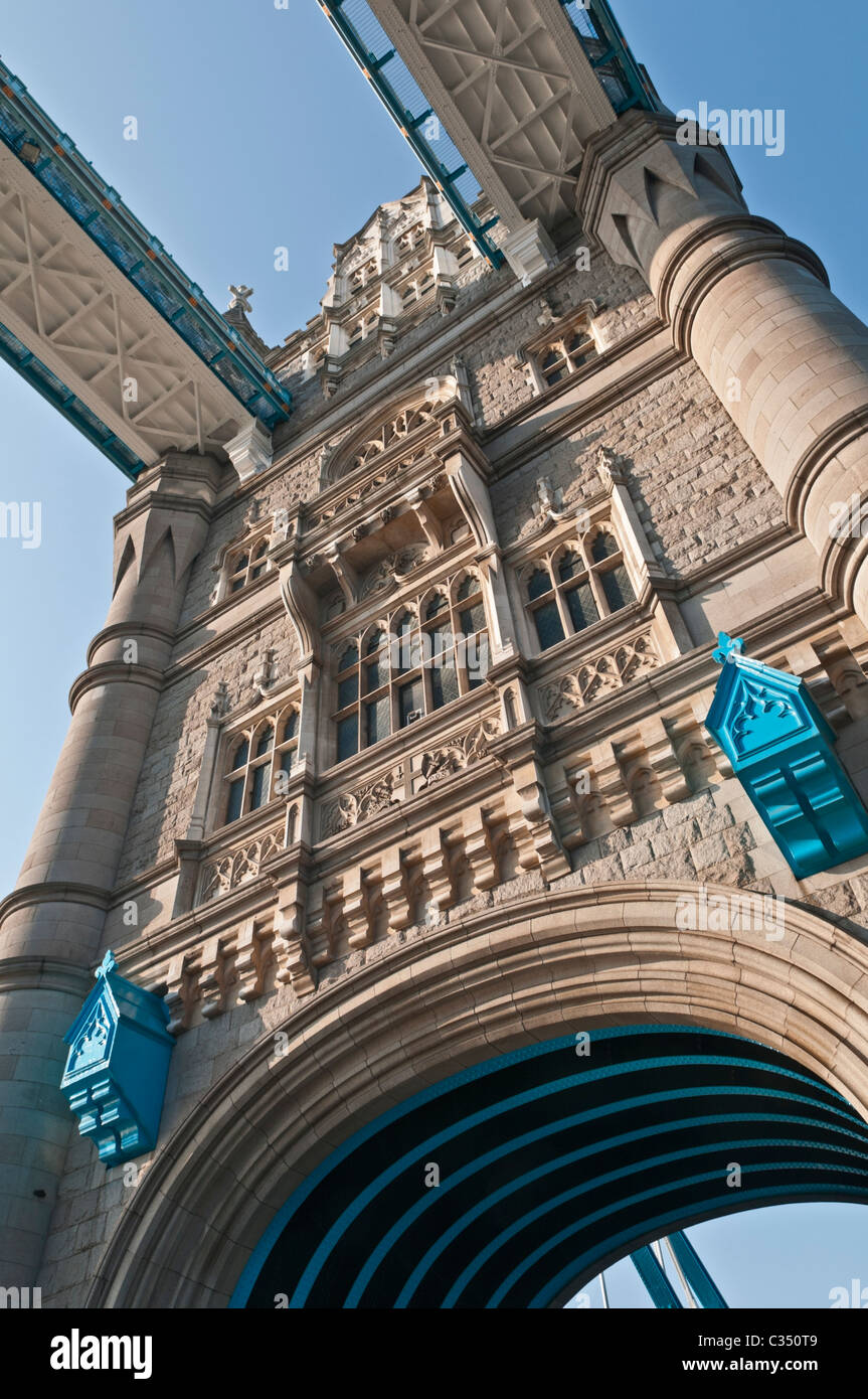 Il Tower Bridge London REGNO UNITO Foto Stock